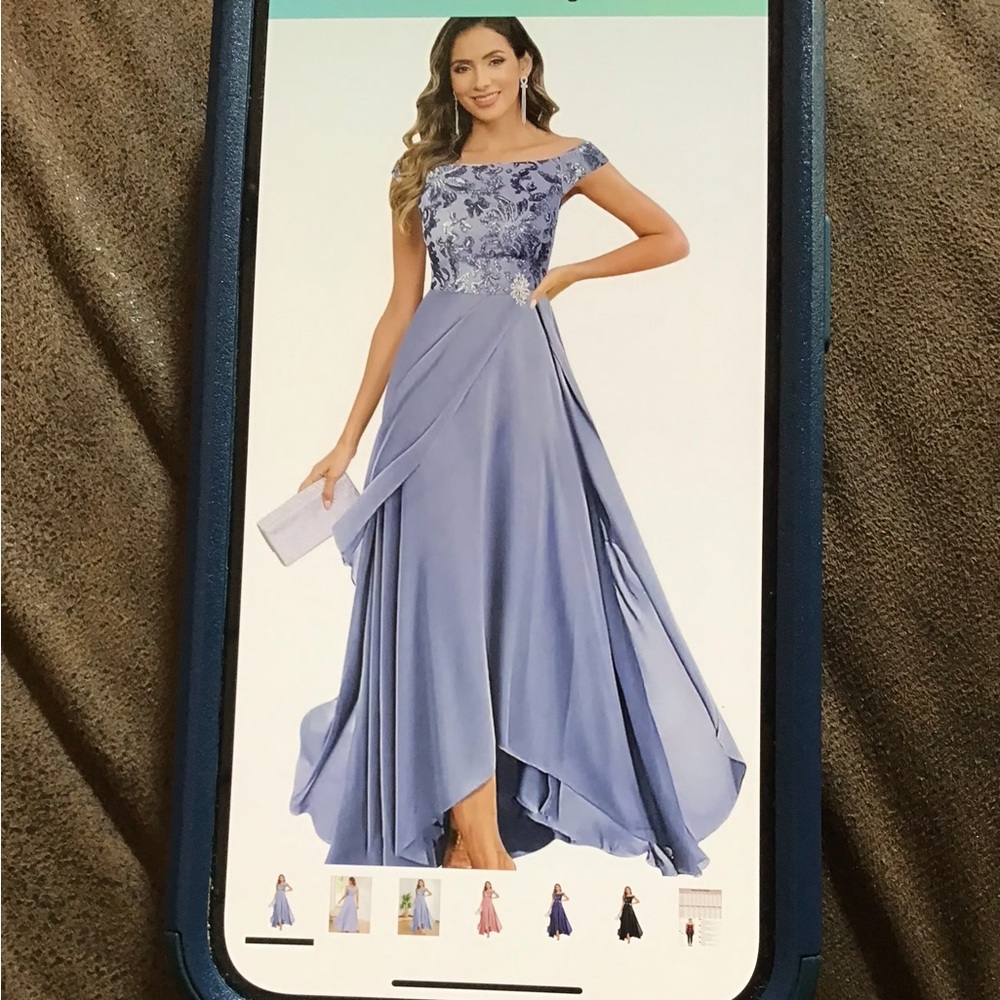 Elegant Blue Lace Maxi Dress
